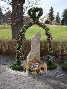 Osterbrunnen Rennersdorf-Neudörfel